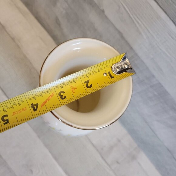 Vintage Jay Fine China Vase White Blue Birds Cherry Tree Gold Rim Japan - Picture 7 of 8